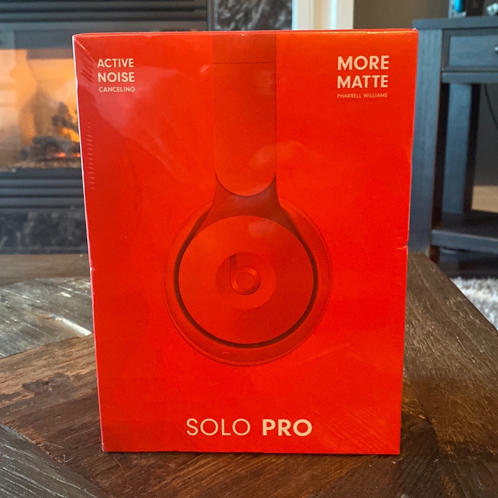 🌸 BEATS BY DRE 🌸 Red Solo Pro Matte Wireless Noise Cancelling Headphones